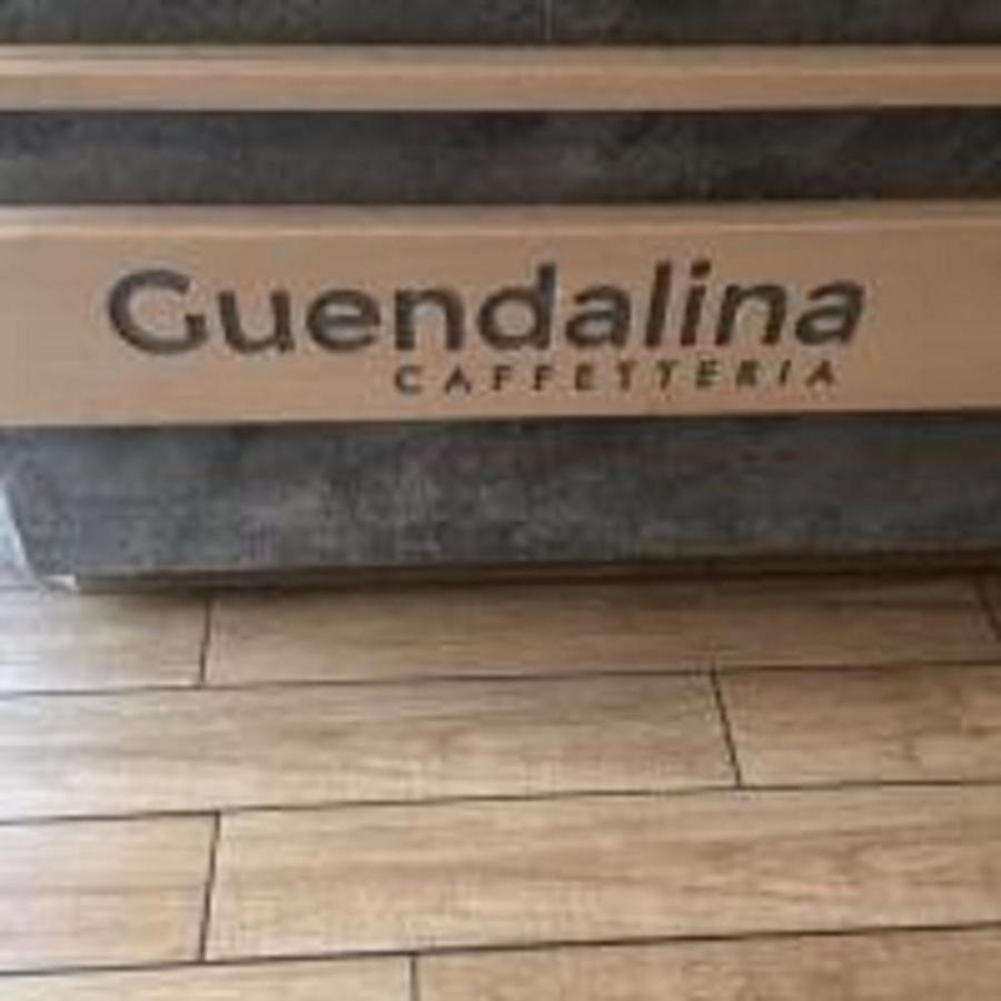 Guendalina Sweet Home - La Casetta Di Guendalina Trani Exteriör bild