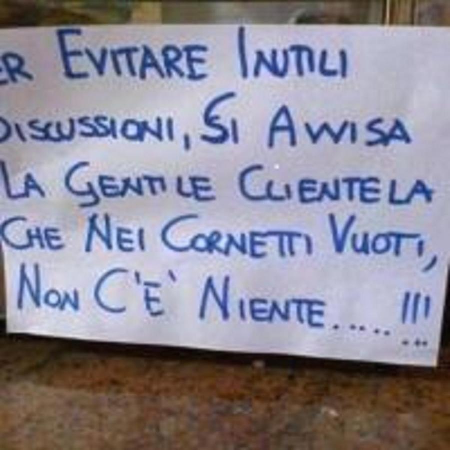 Guendalina Sweet Home - La Casetta Di Guendalina Trani Exteriör bild