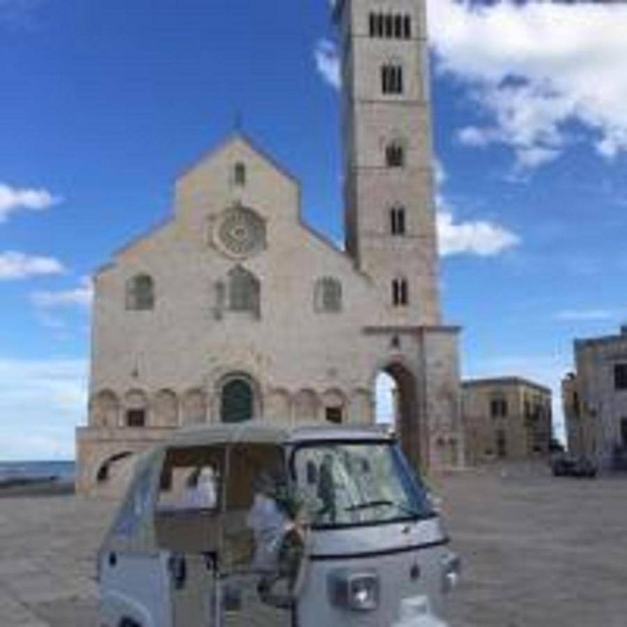 Guendalina Sweet Home - La Casetta Di Guendalina Trani Exteriör bild