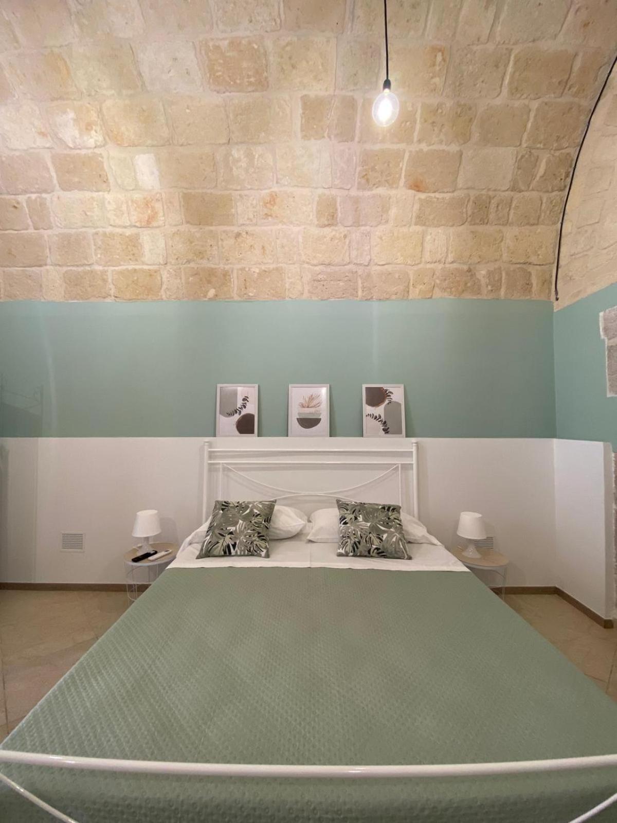 Guendalina Sweet Home - La Casetta Di Guendalina Trani Exteriör bild