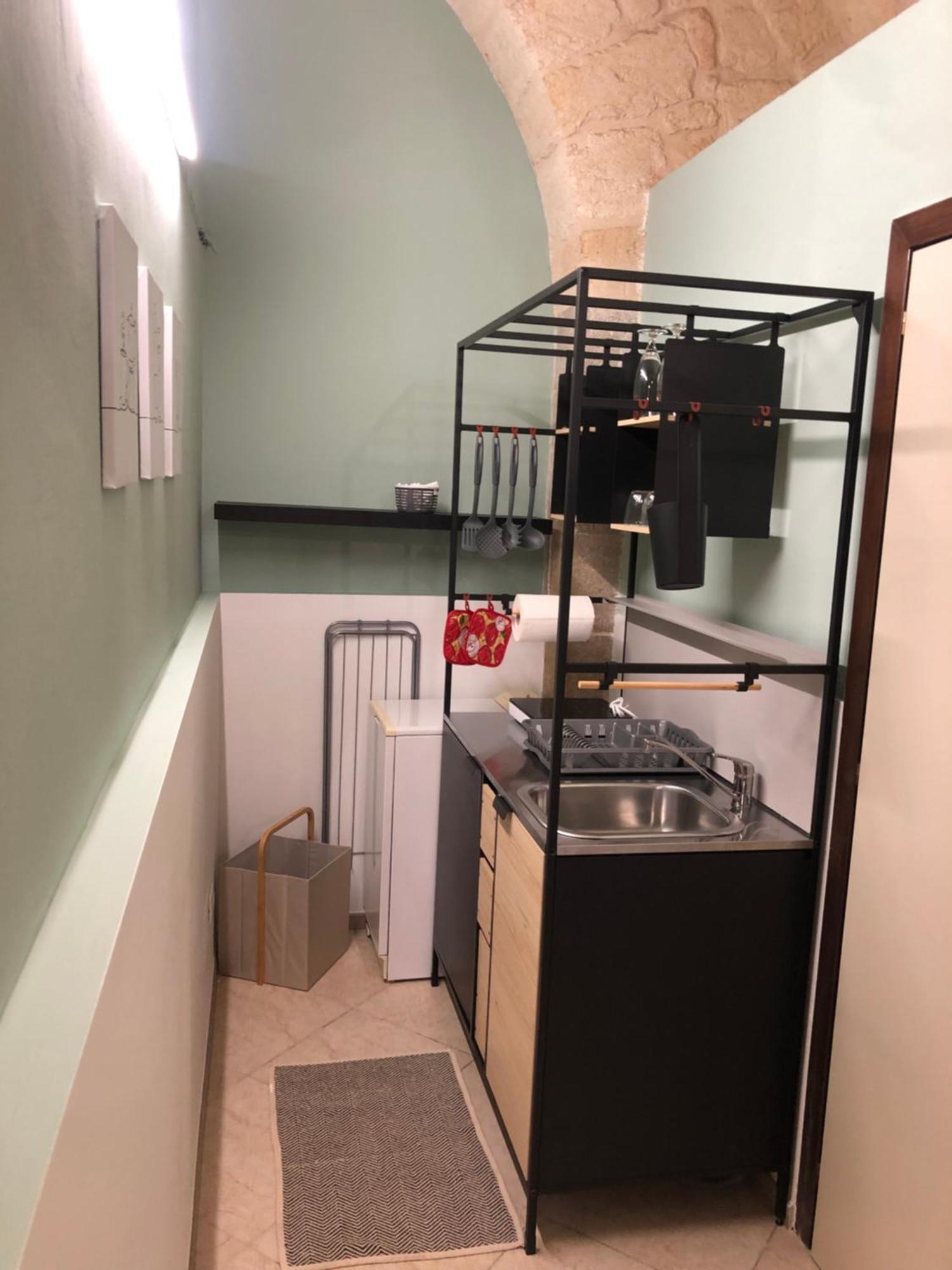 Guendalina Sweet Home - La Casetta Di Guendalina Trani Exteriör bild