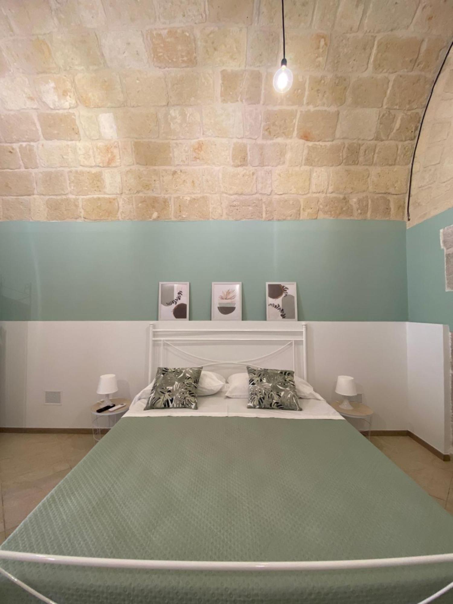 Guendalina Sweet Home - La Casetta Di Guendalina Trani Exteriör bild